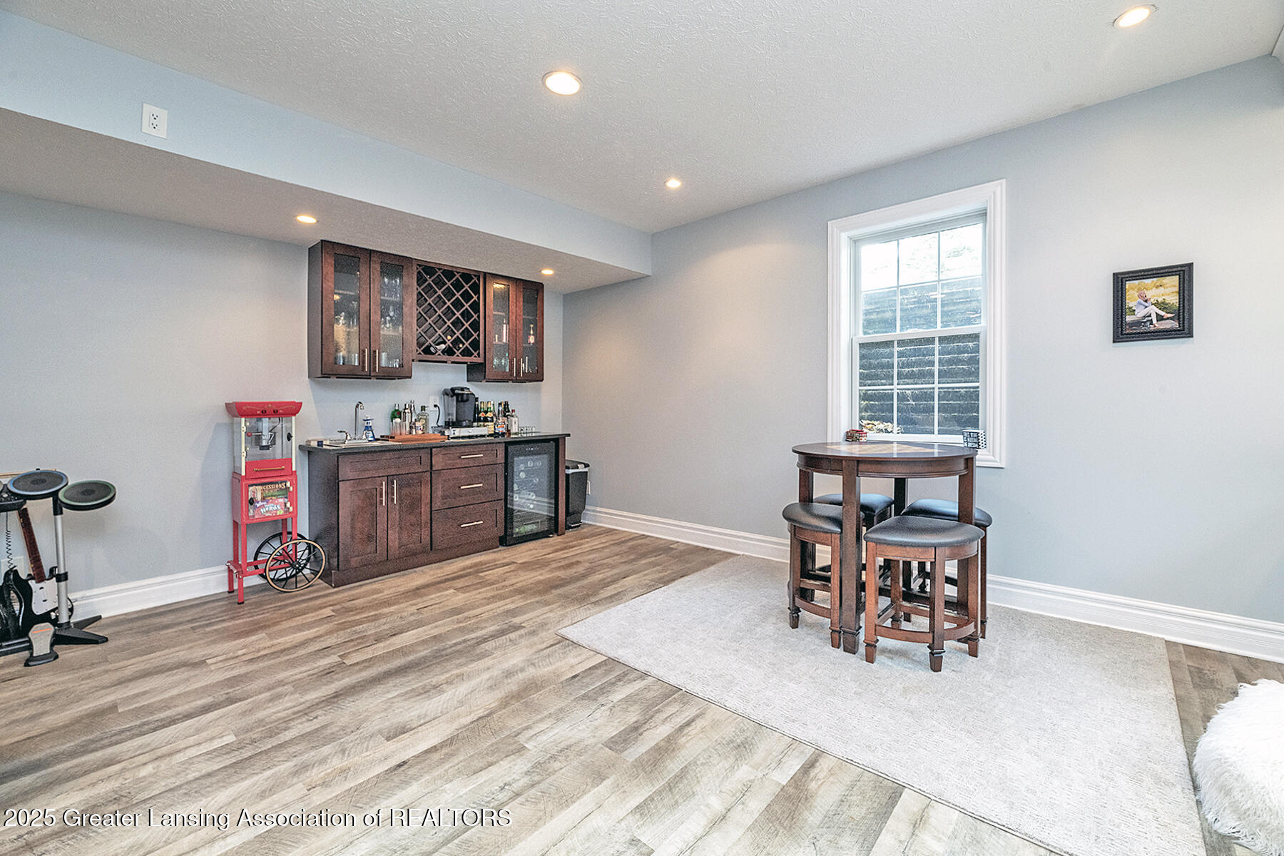 1235 Joann Lane