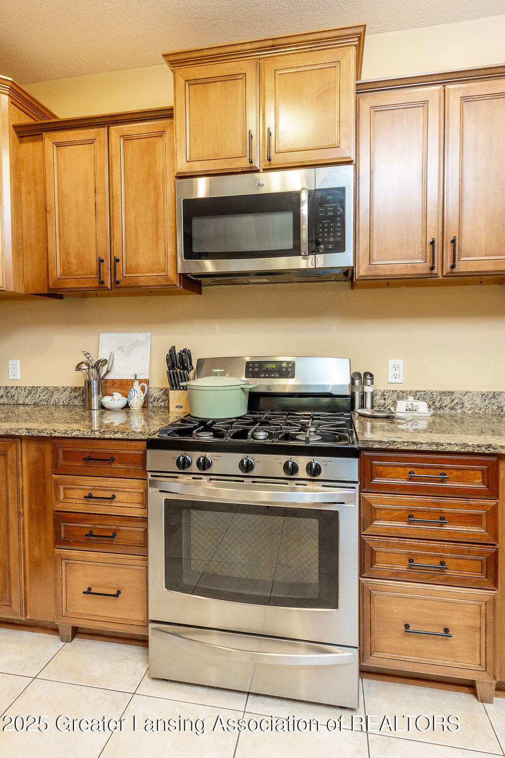1235 Joann Lane