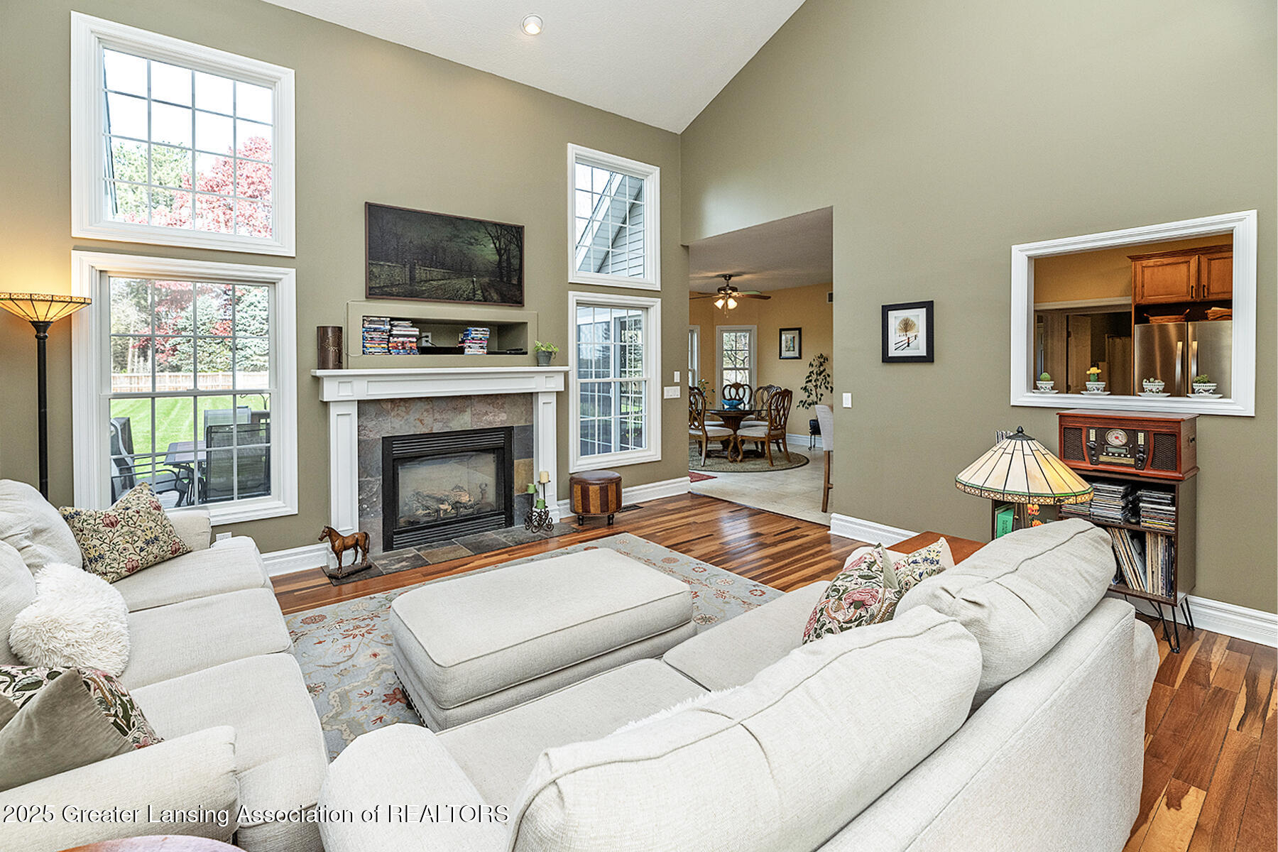 1235 Joann Lane