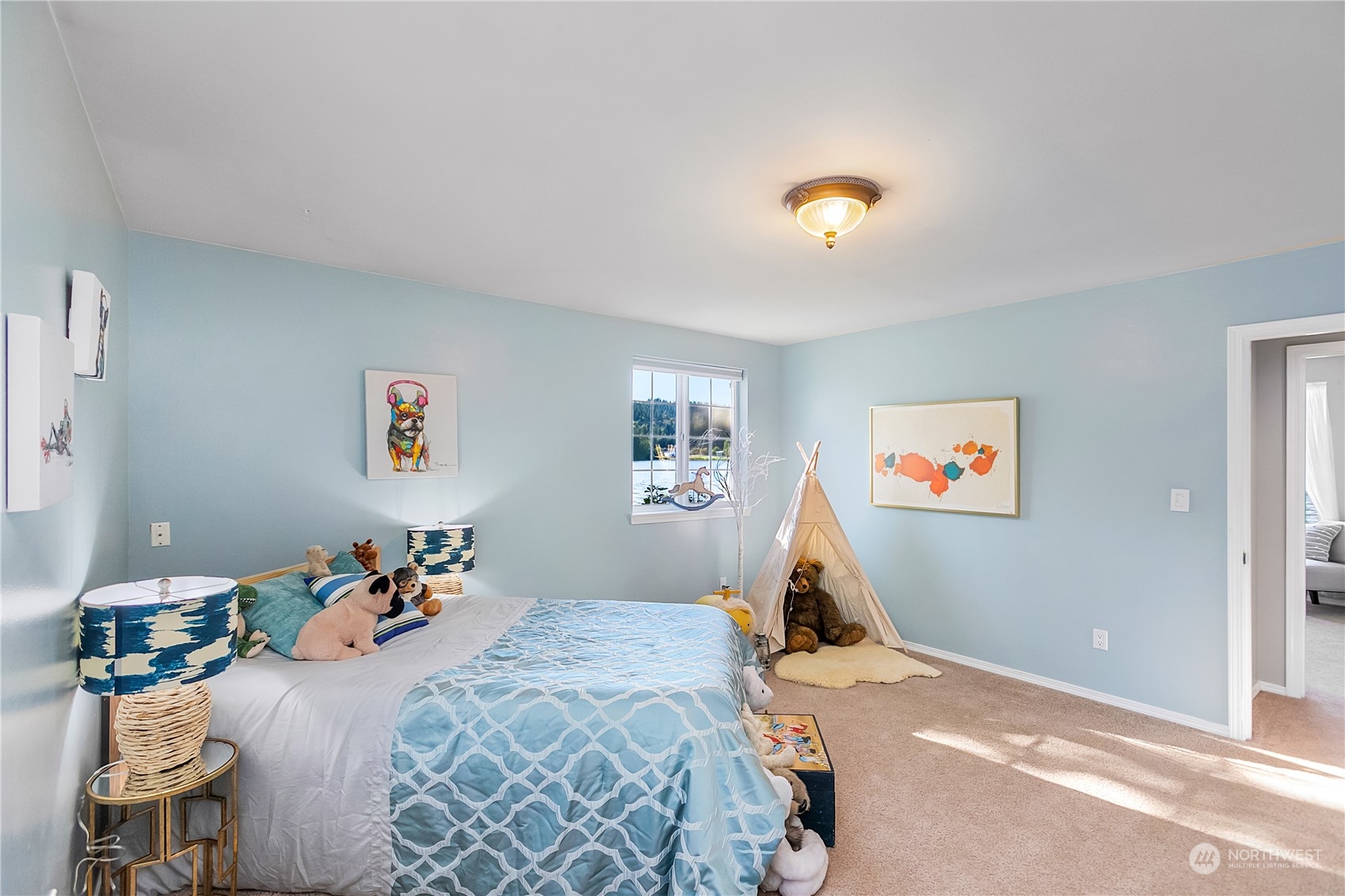 4358 Dyes Inlet Road NW