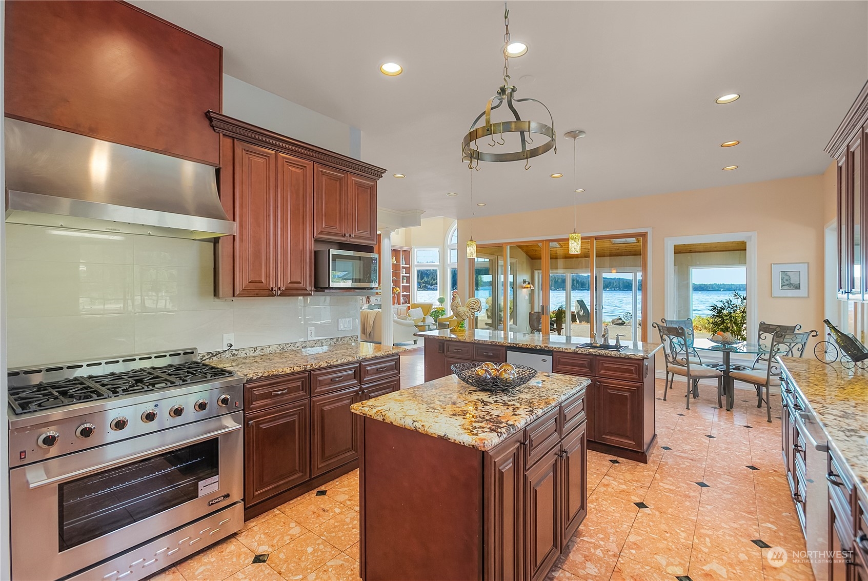 4358 Dyes Inlet Road NW