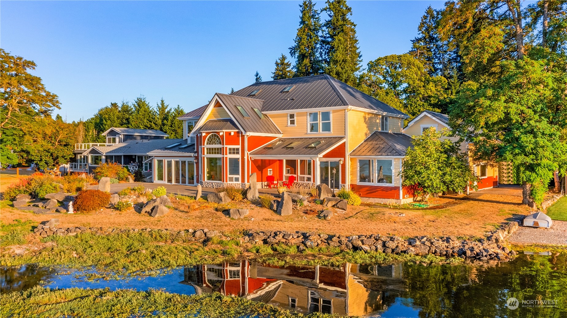 4358 Dyes Inlet Road NW