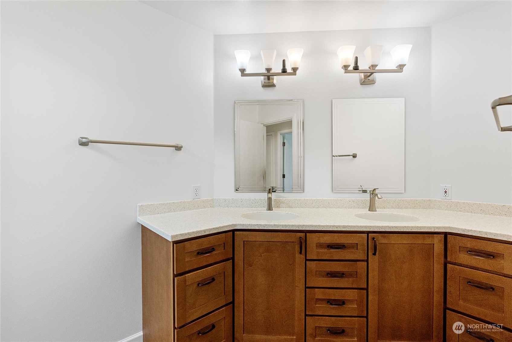 10320 123rd Street NW
