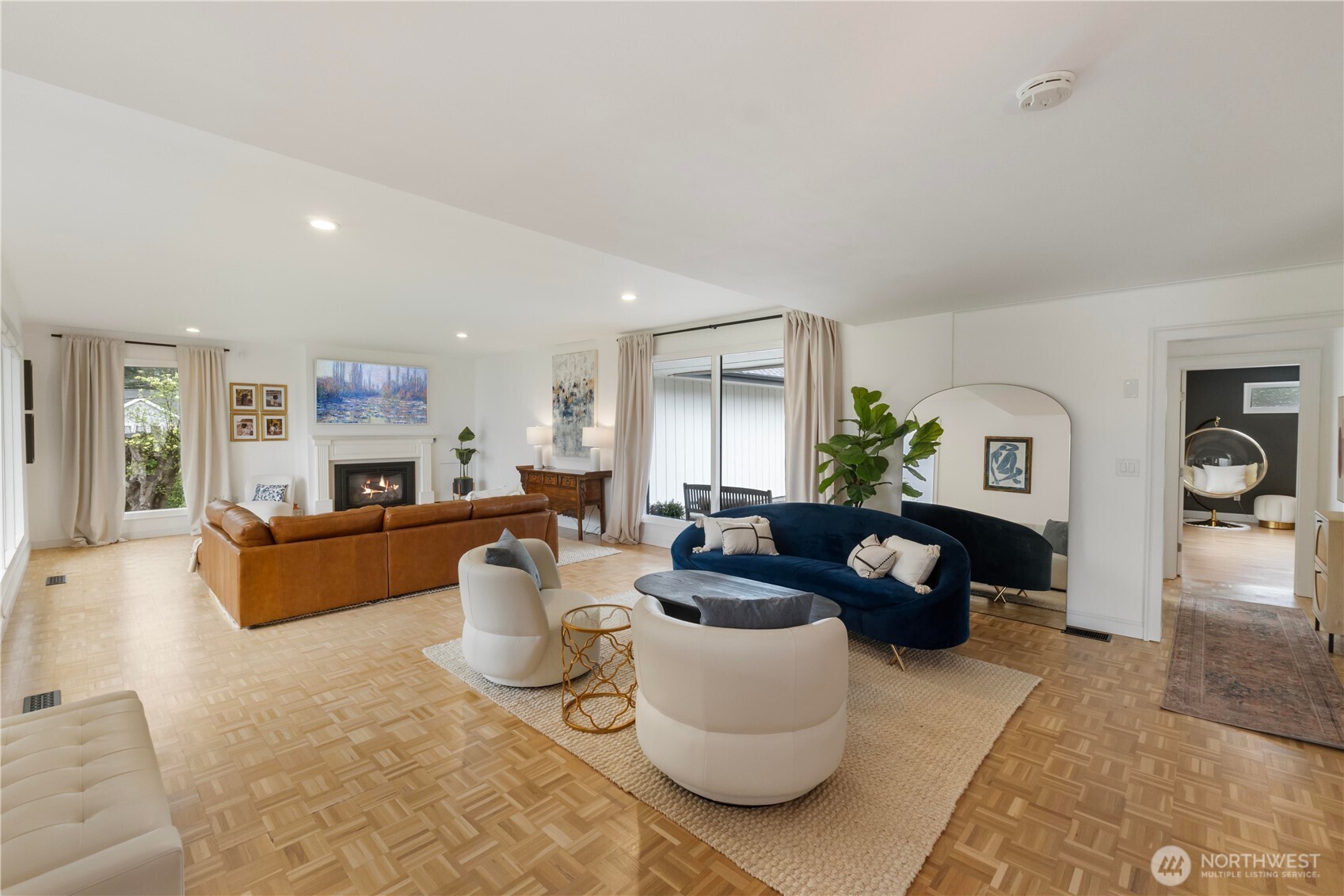 3109 Tahoma Place W
