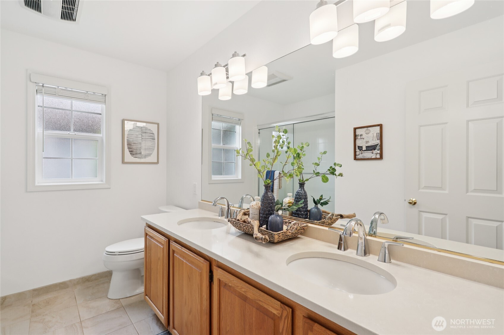 7887 Greyhawk Ave
