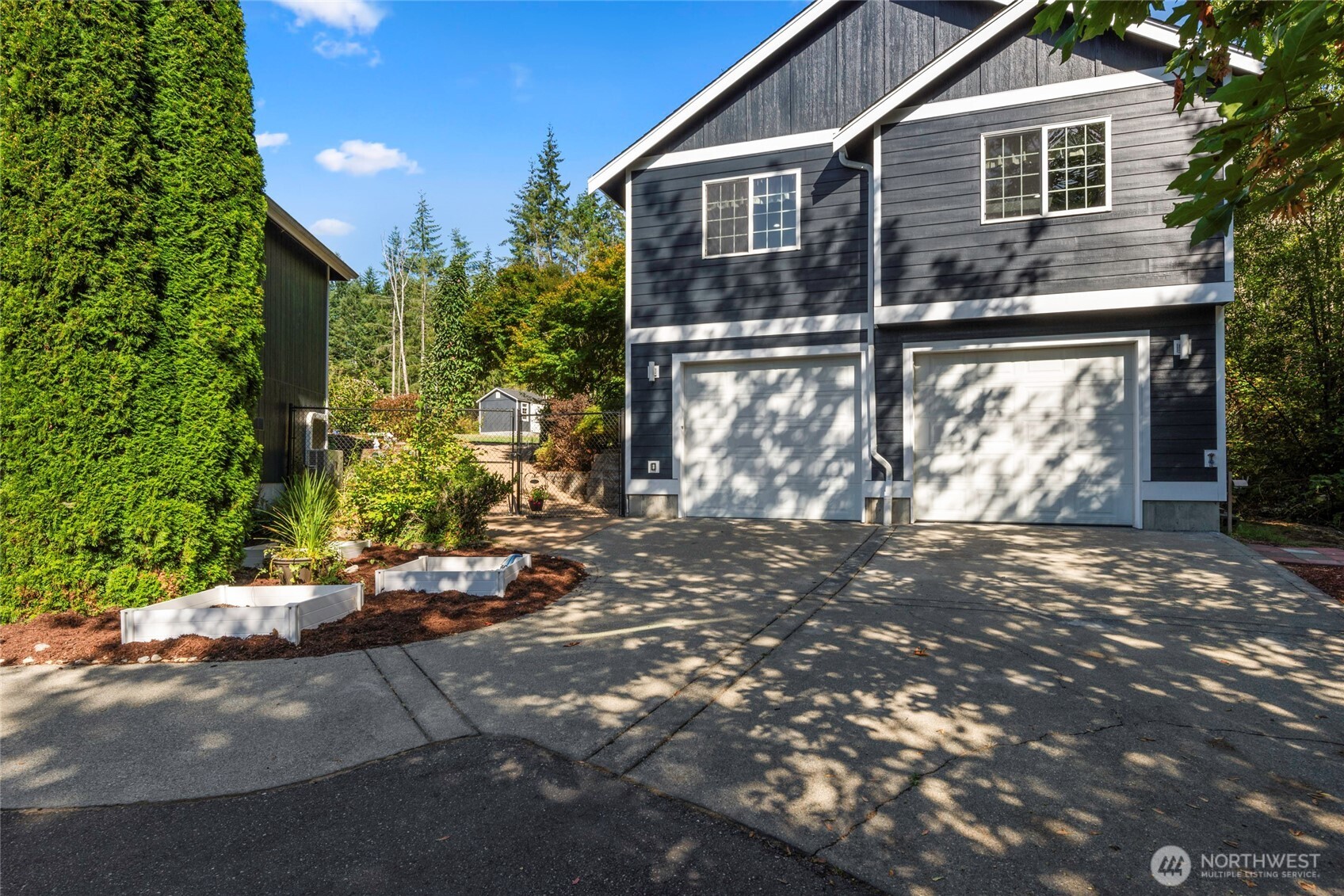 557 SE Spruce Road