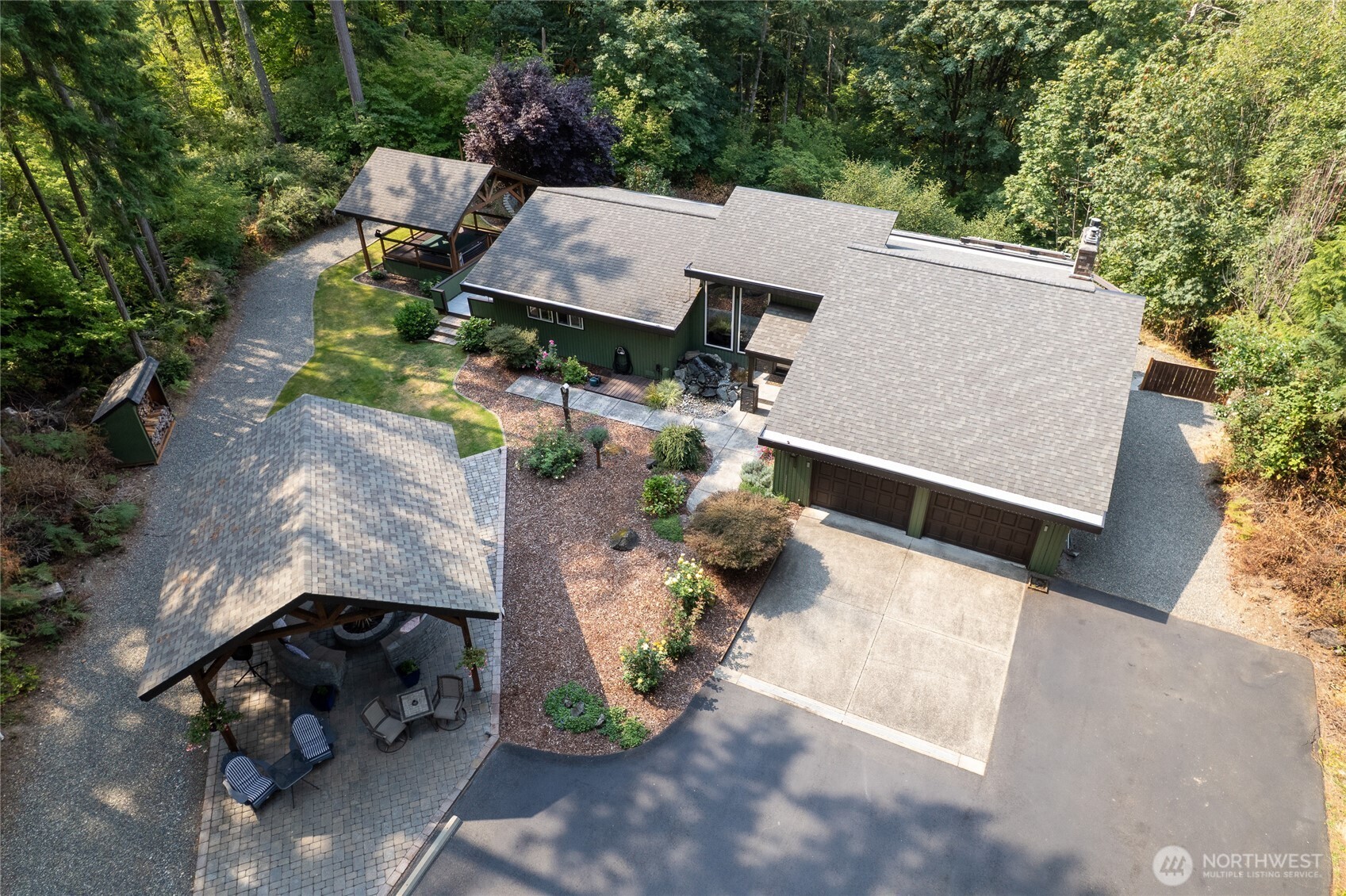 8308 Dogwood Lane NW