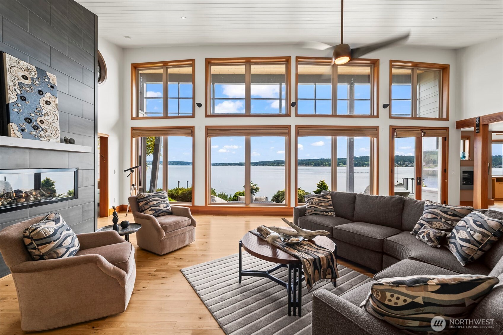 5152 Cromwell Drive NW