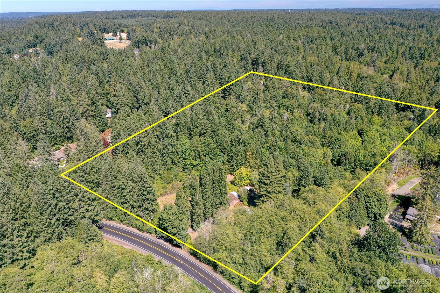 6015 Whitmore Drive NW