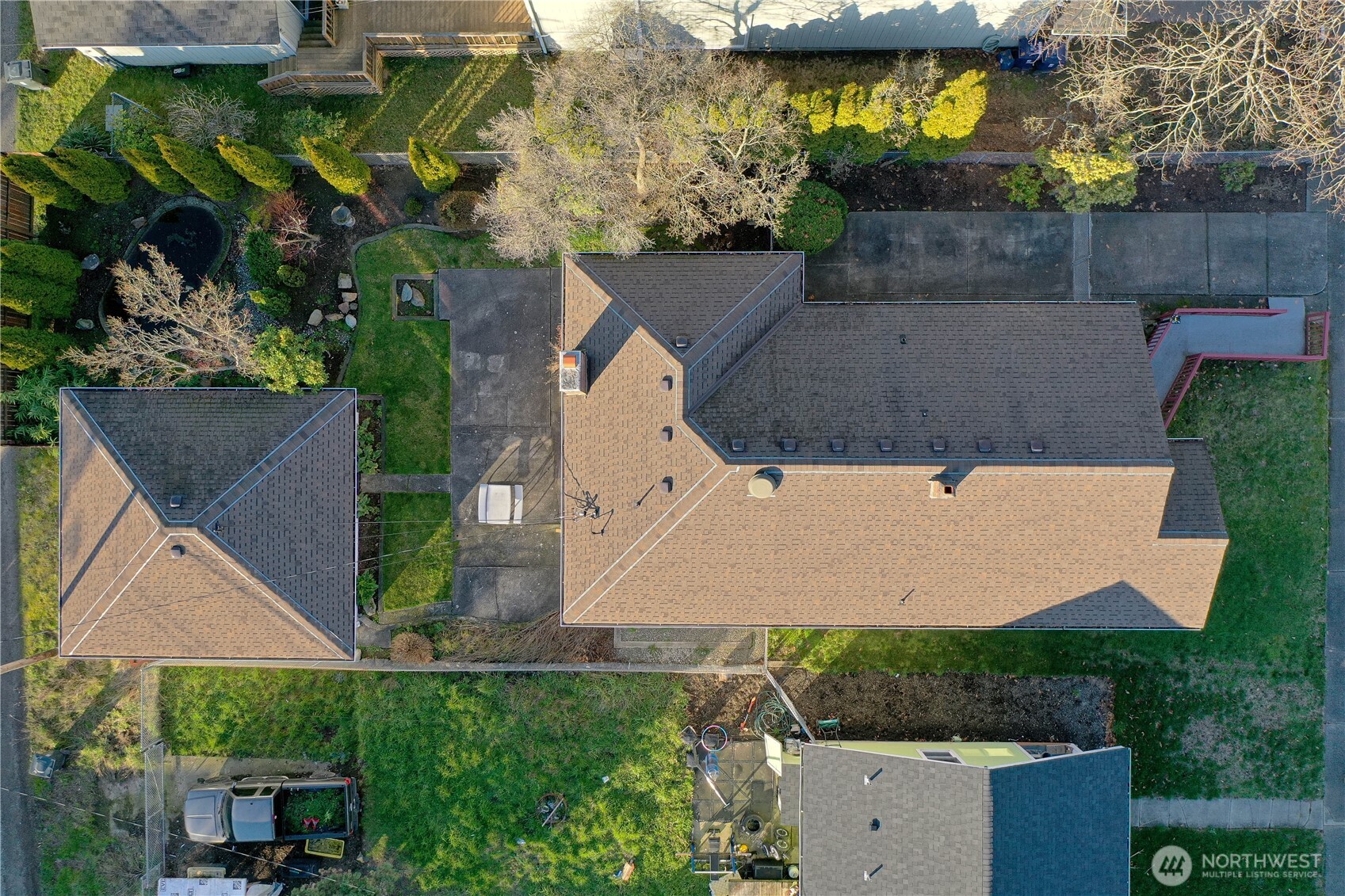 6126 S Thompson Avenue