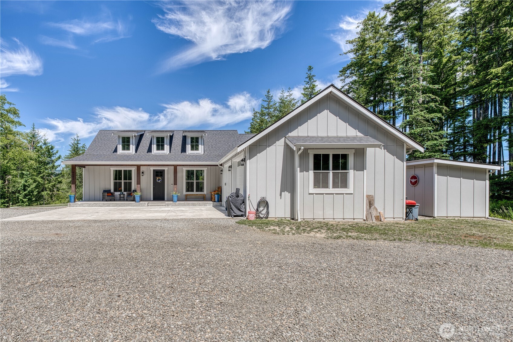 4402 Lone Bear Lane SW