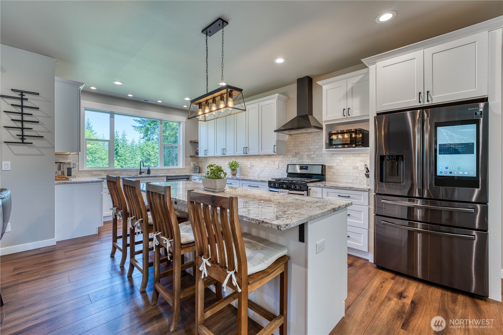 4402 Lone Bear Lane SW