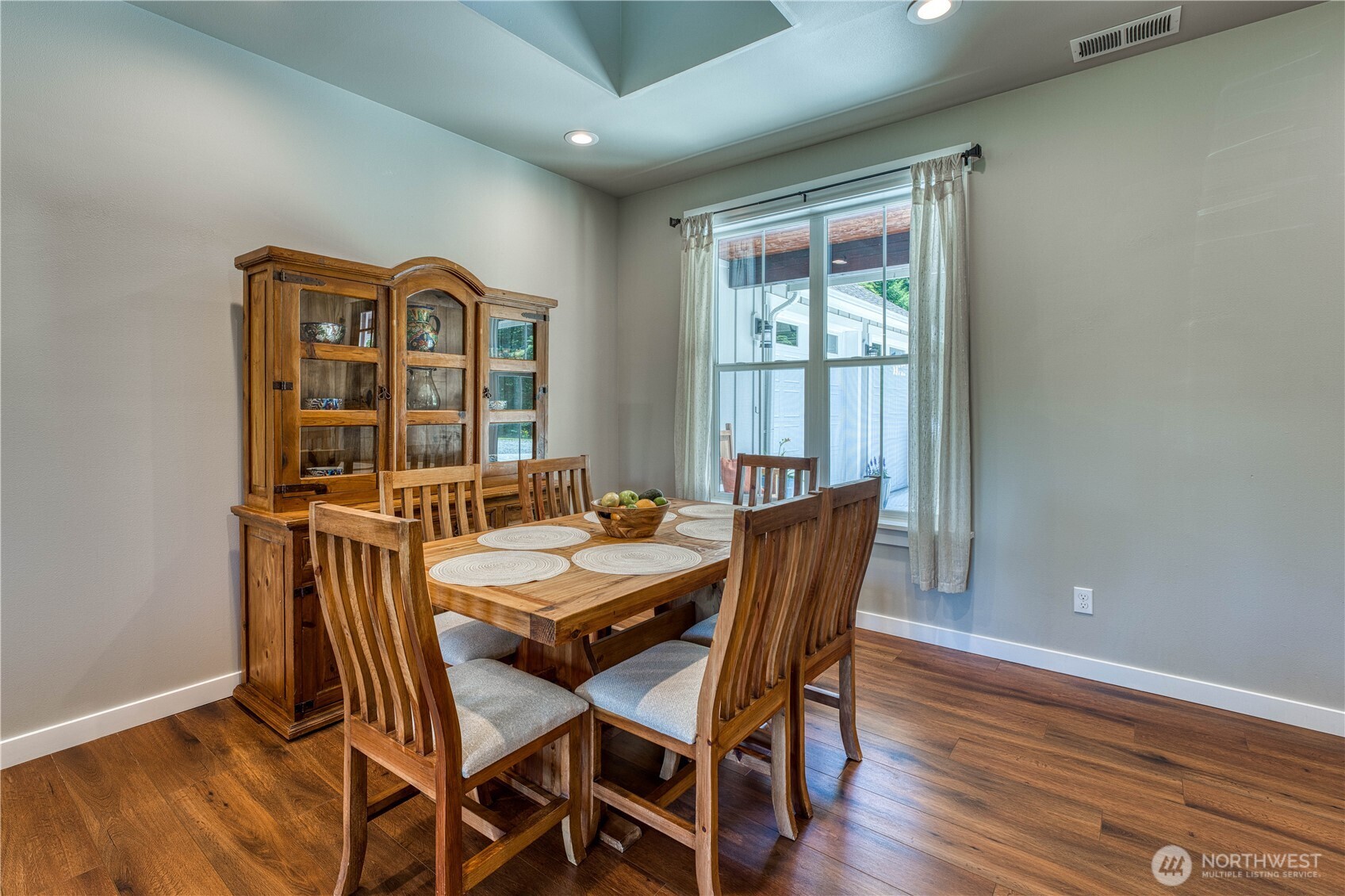 4402 Lone Bear Lane SW