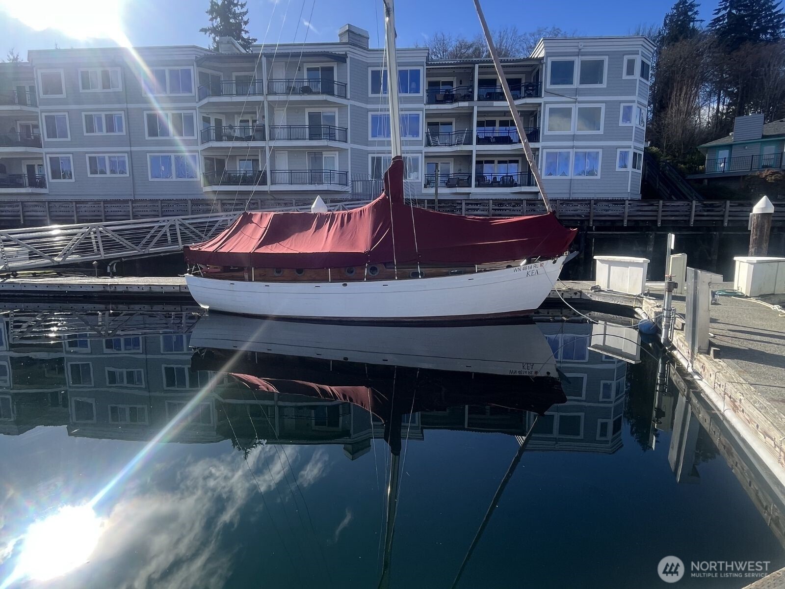 3901 Harborview Drive Unit: B-28