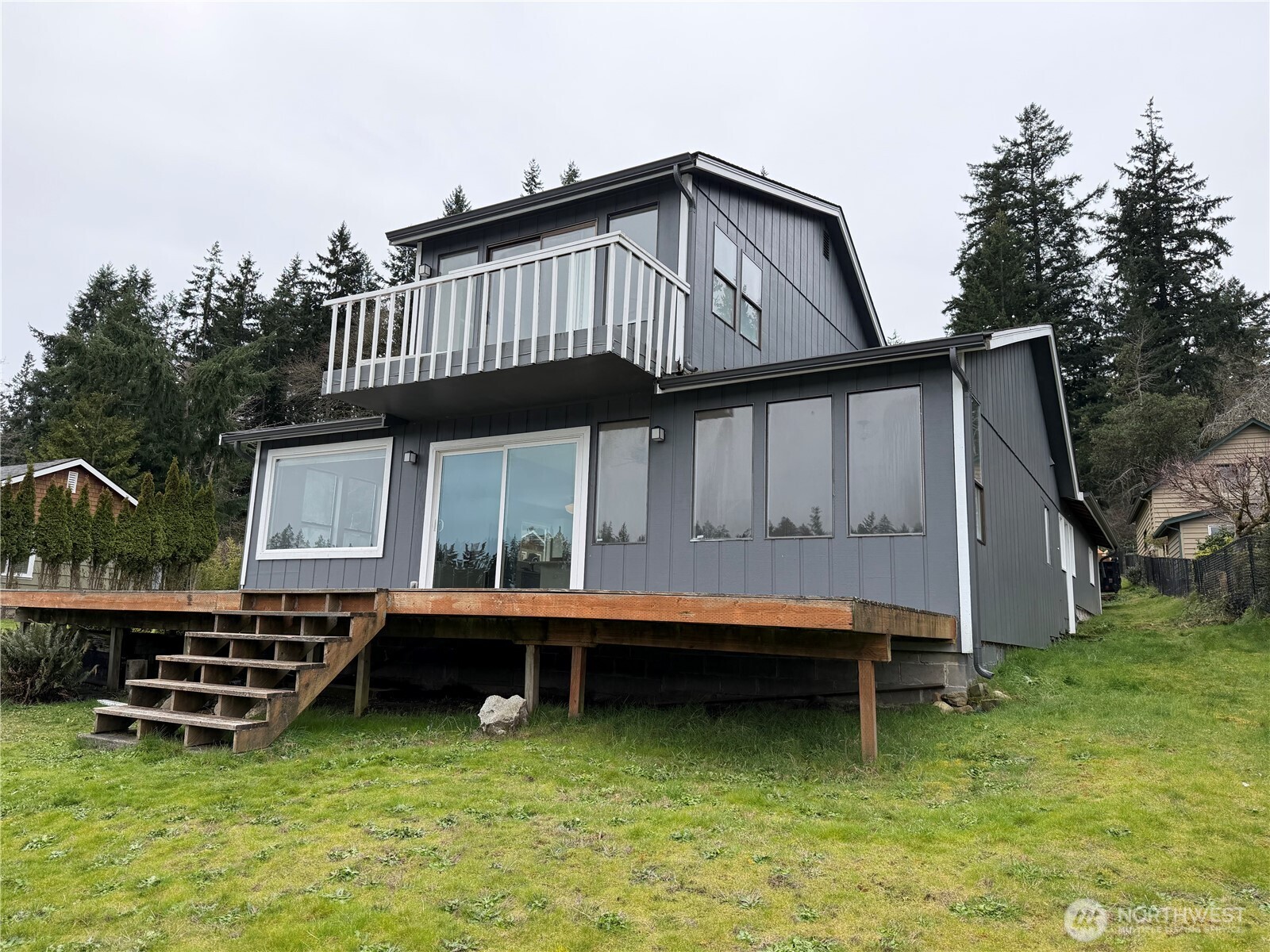 3603 Forest Beach Drive NW