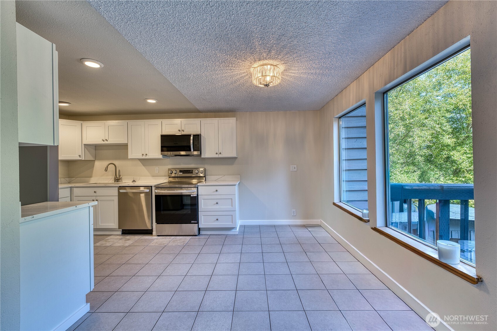 4111 Wollochet Drive NW