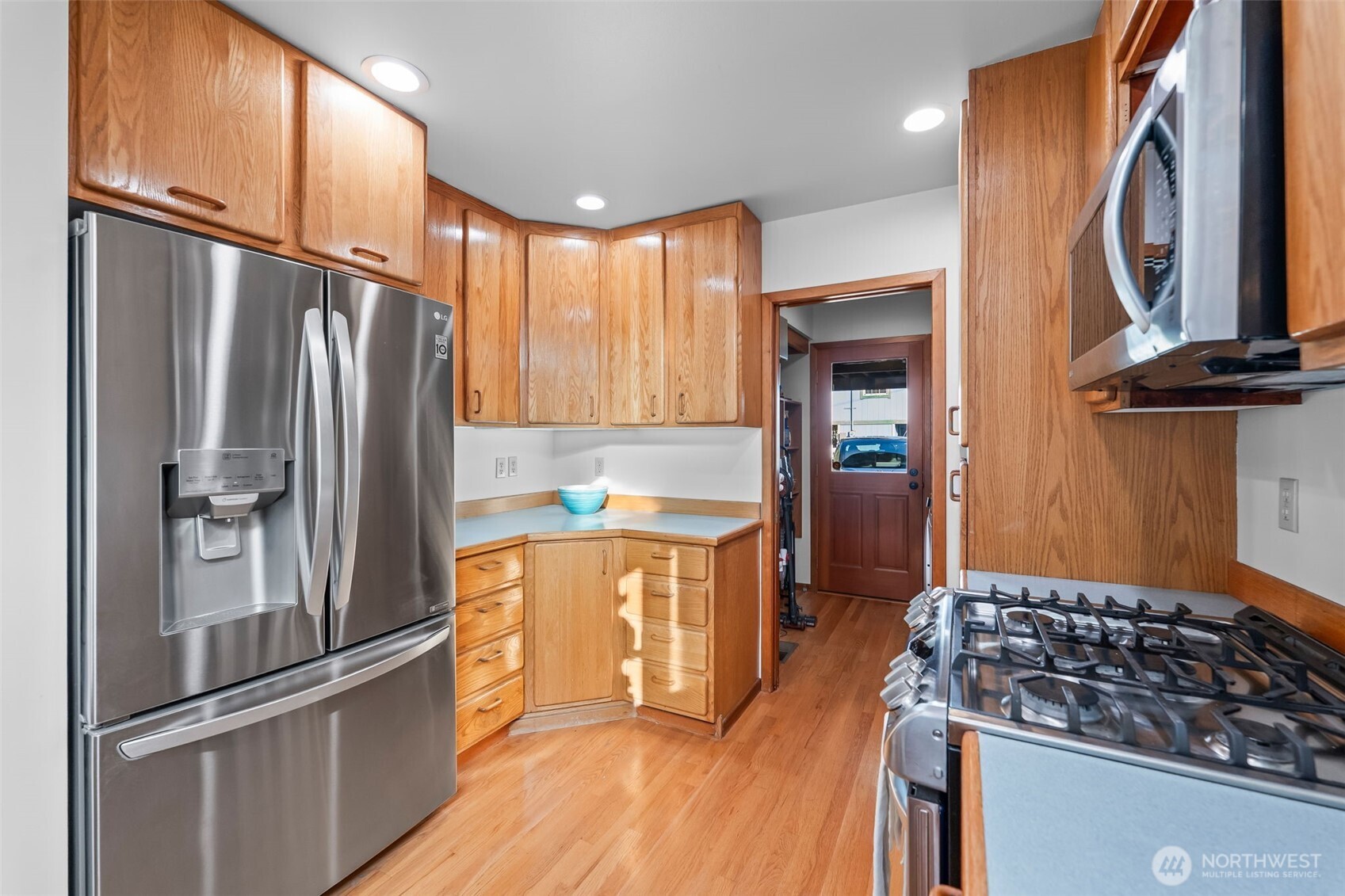 3048 Steamboat Island Road NW