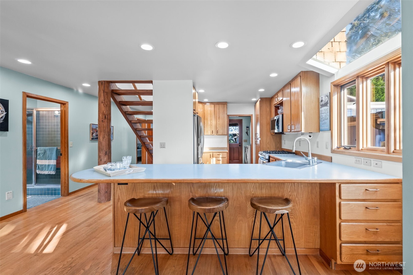 3048 Steamboat Island Road NW