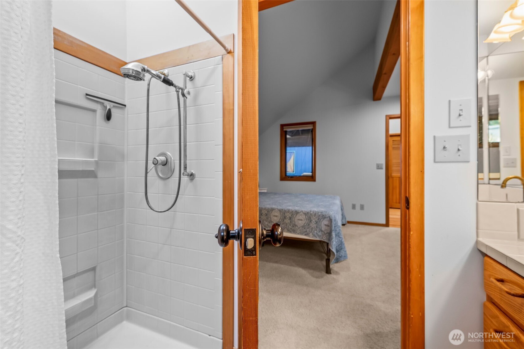 3048 Steamboat Island Road NW