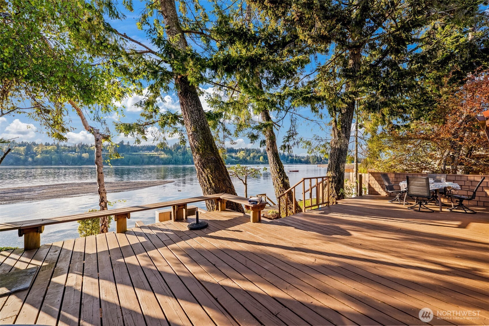 3048 Steamboat Island Road NW