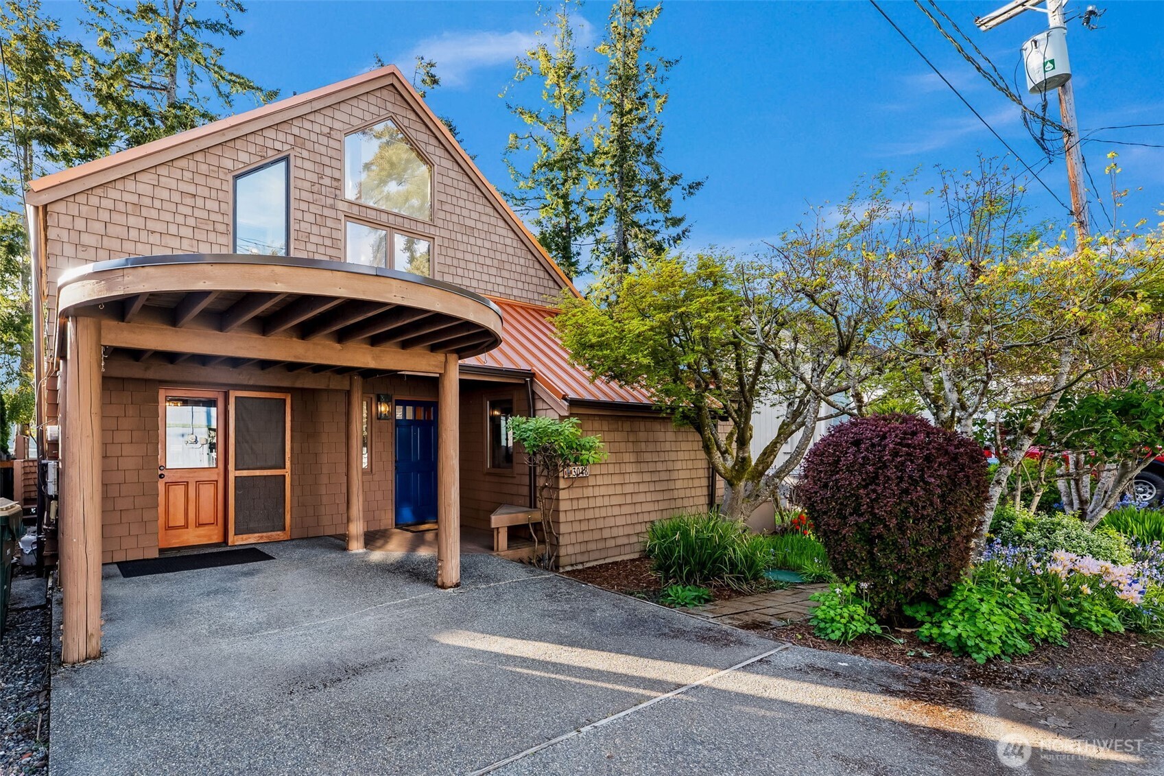 3048 Steamboat Island Road NW