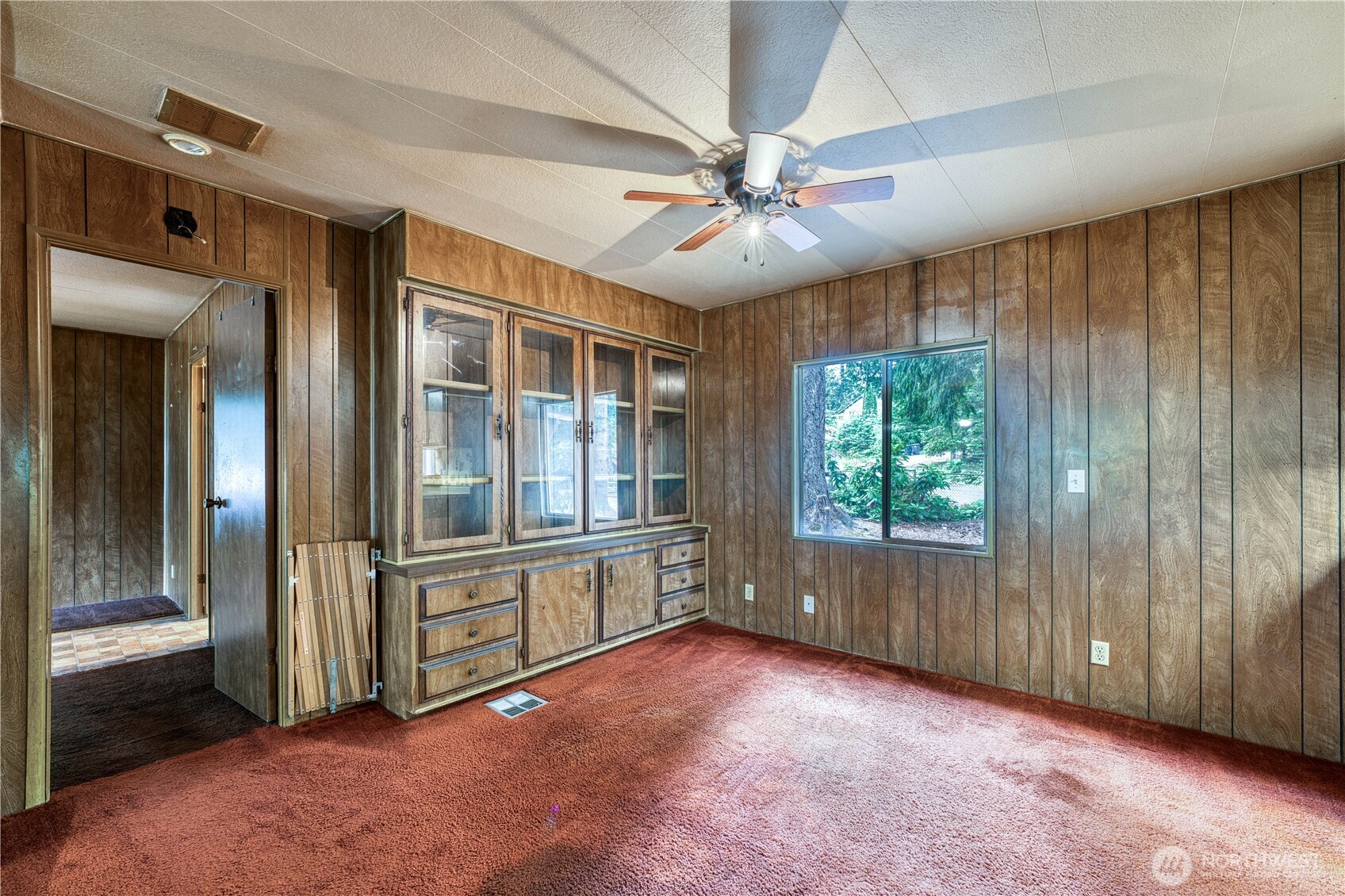 270 NE Saber Drive