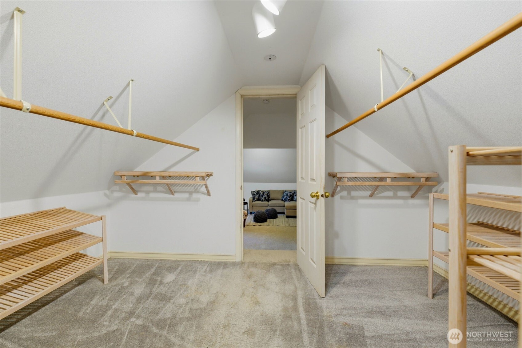 306 Keach Loop