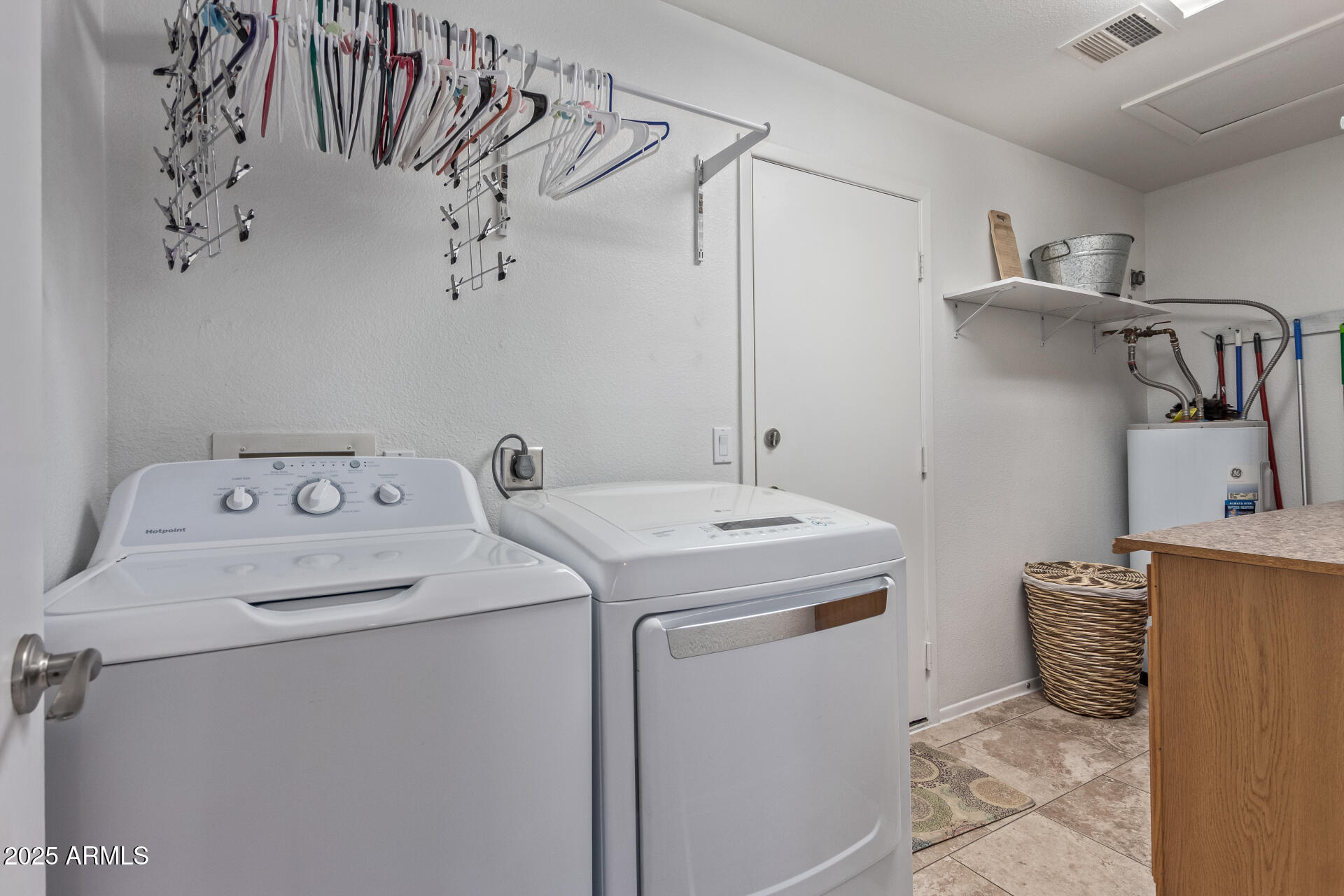 5529 W VILLA MARIA Drive