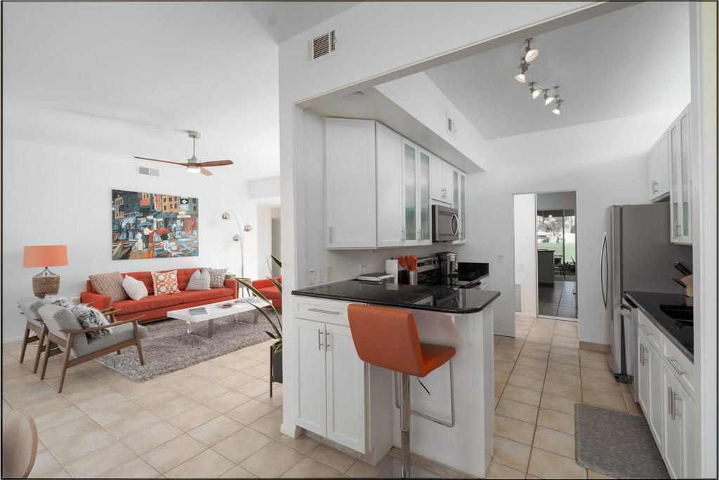 303 Westlake Terrace