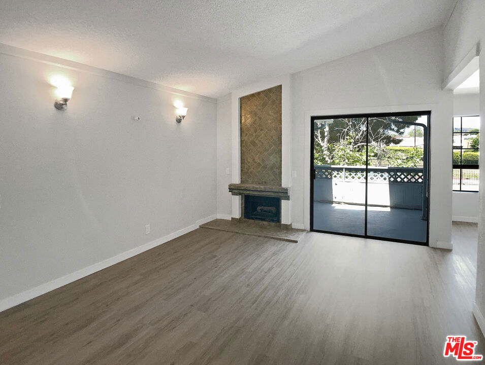 32221 Alipaz Street 268