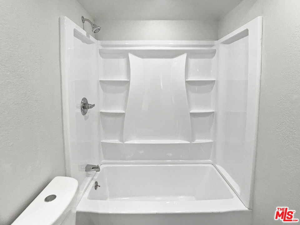 32221 Alipaz Street 268