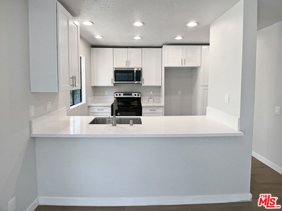 32221 Alipaz Street 268