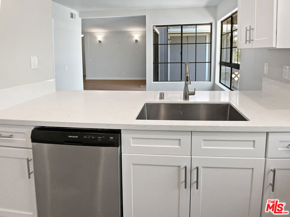 32221 Alipaz Street 268