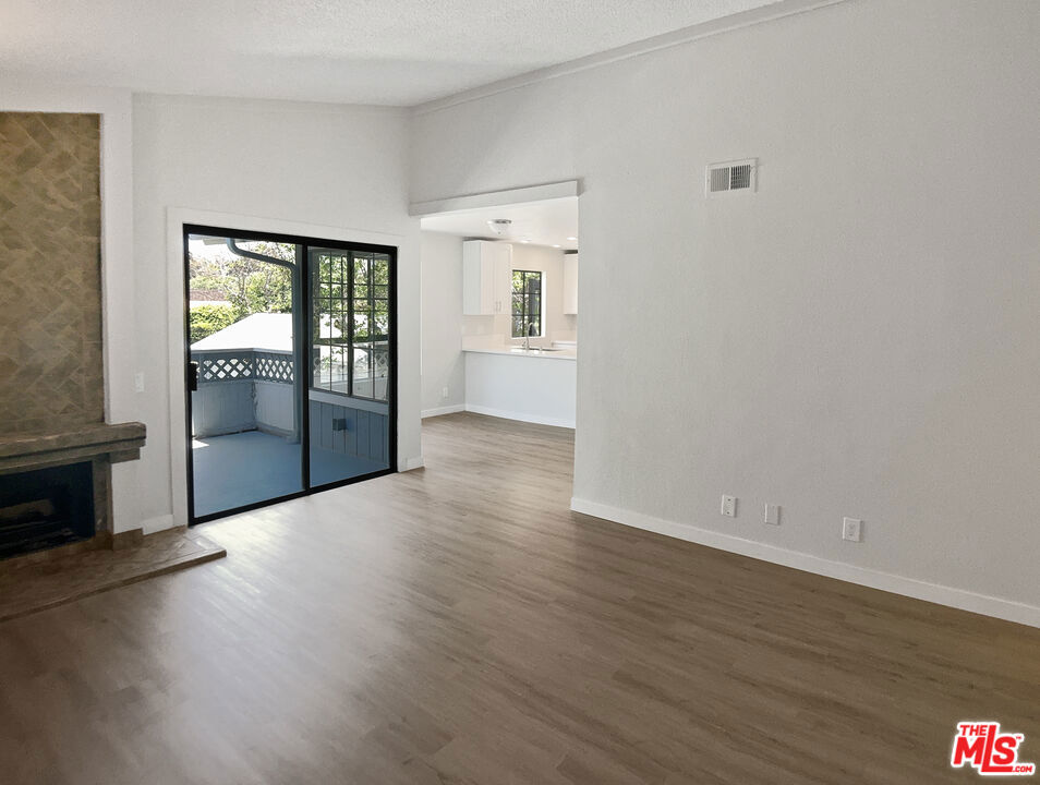 32221 Alipaz Street 268