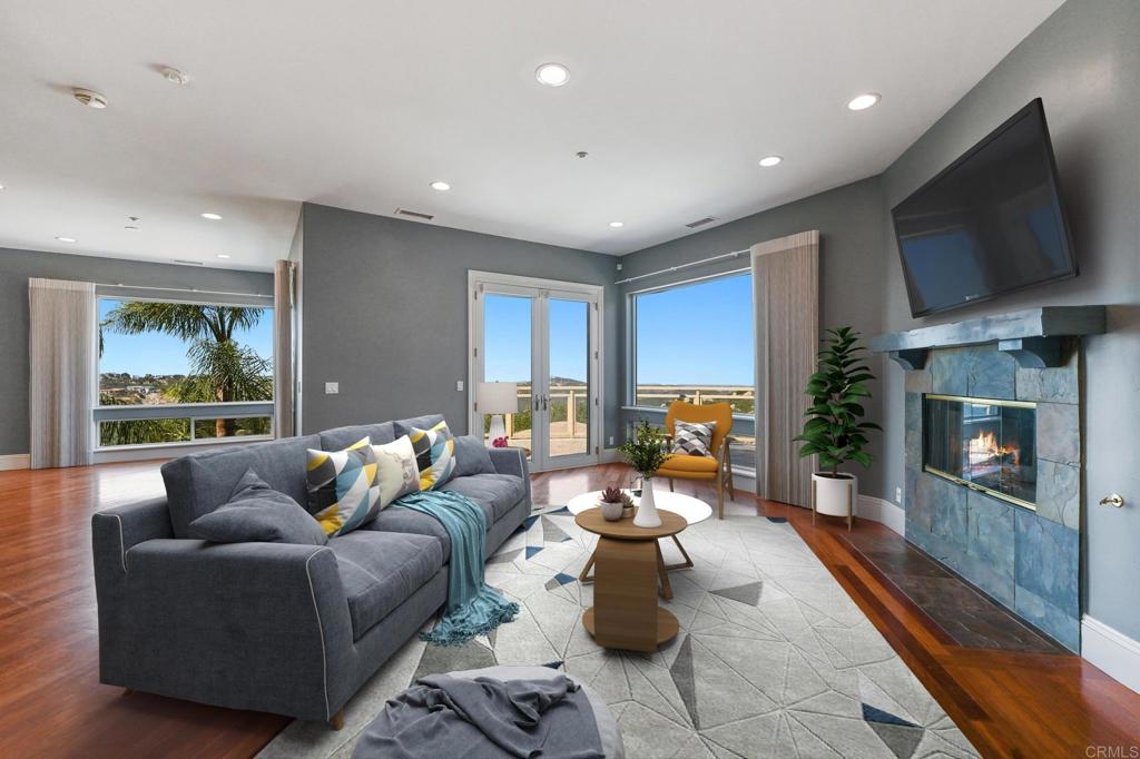 28521 Gladstone Court