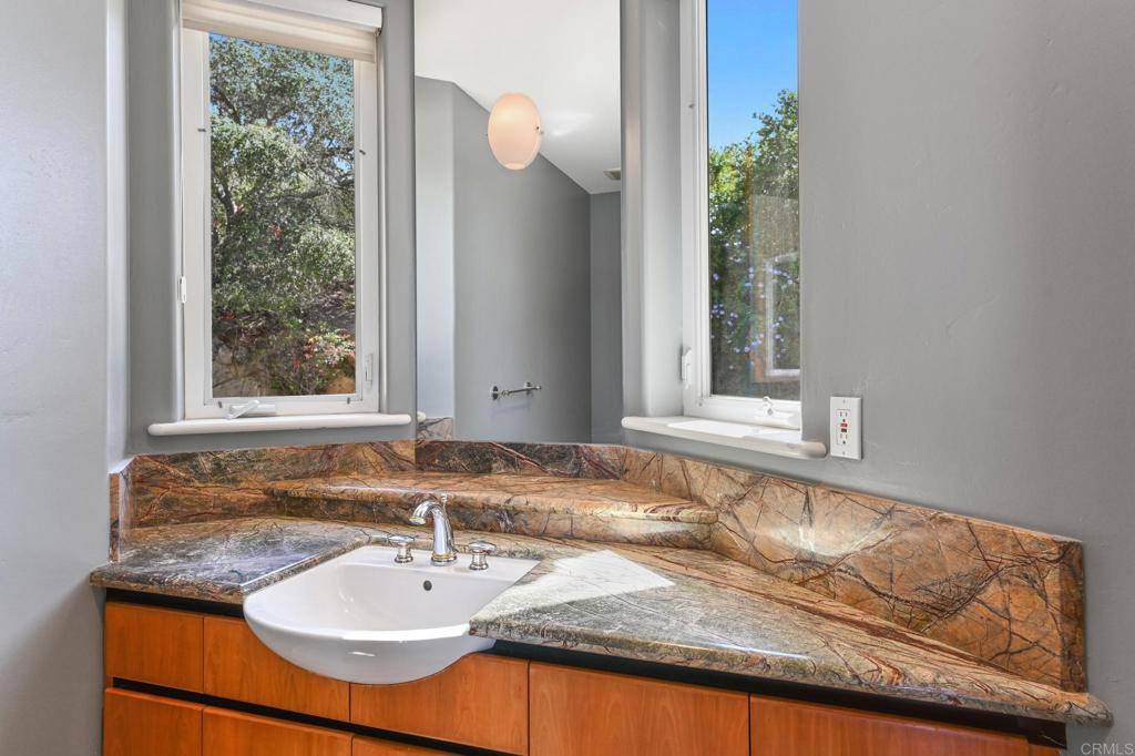 28521 Gladstone Court