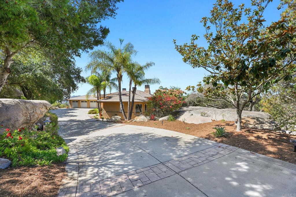 28521 Gladstone Court