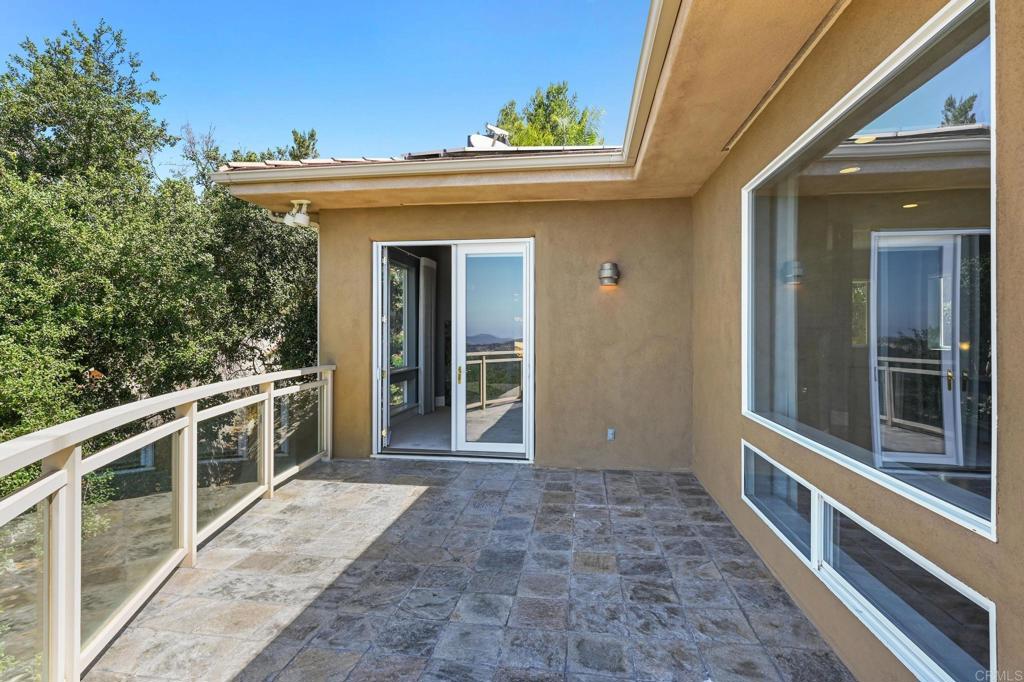 28521 Gladstone Court