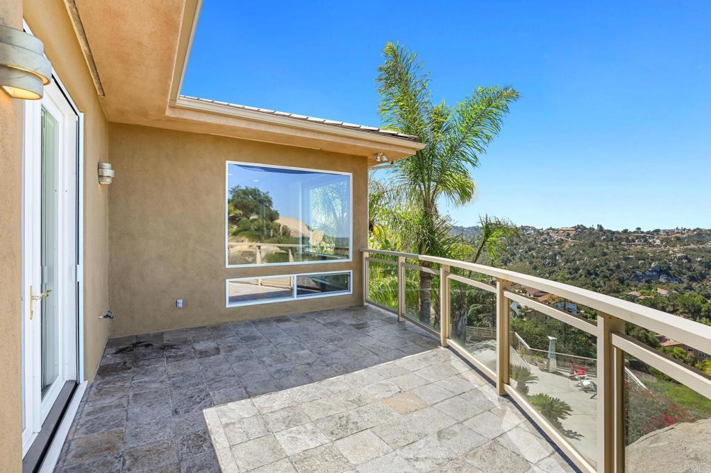 28521 Gladstone Court