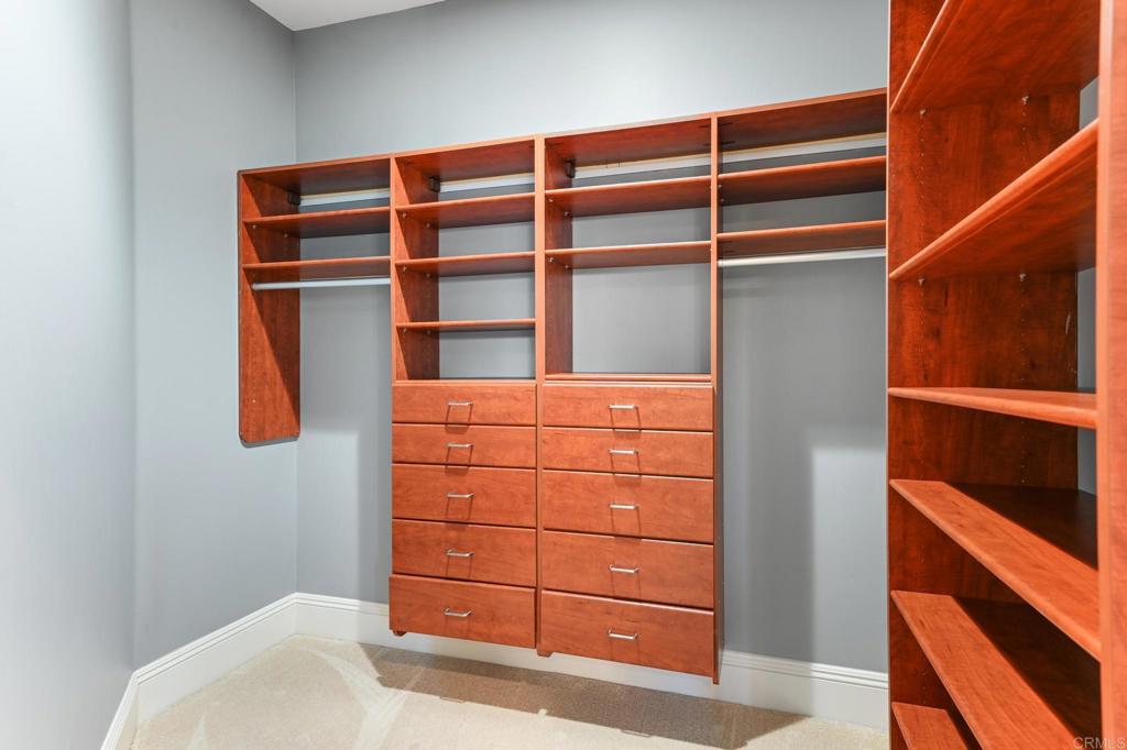 28521 Gladstone Court