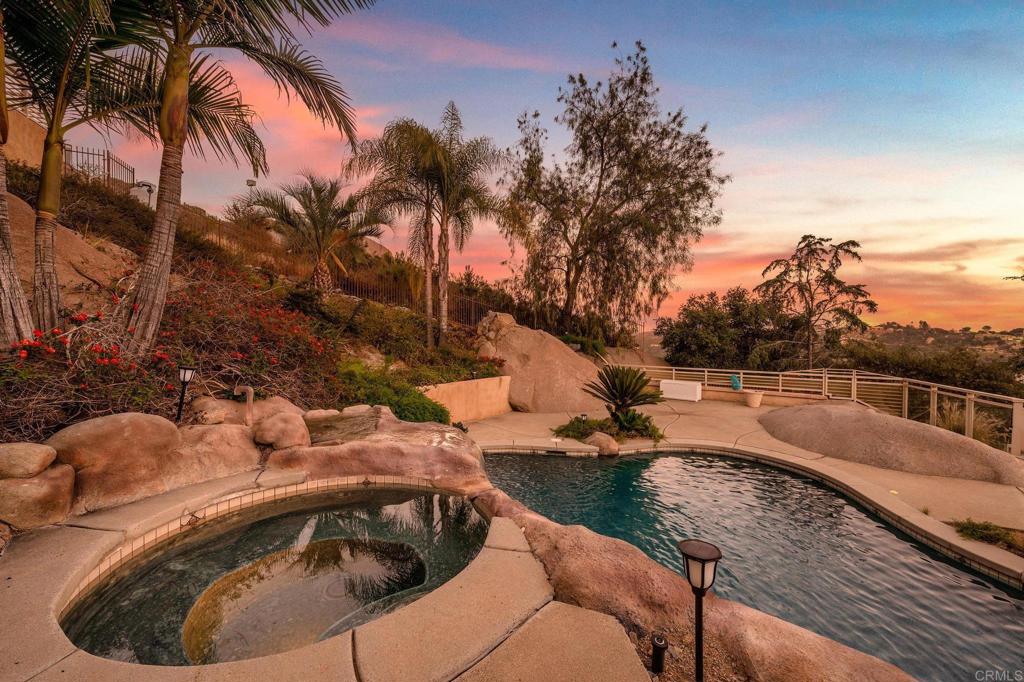 28521 Gladstone Court