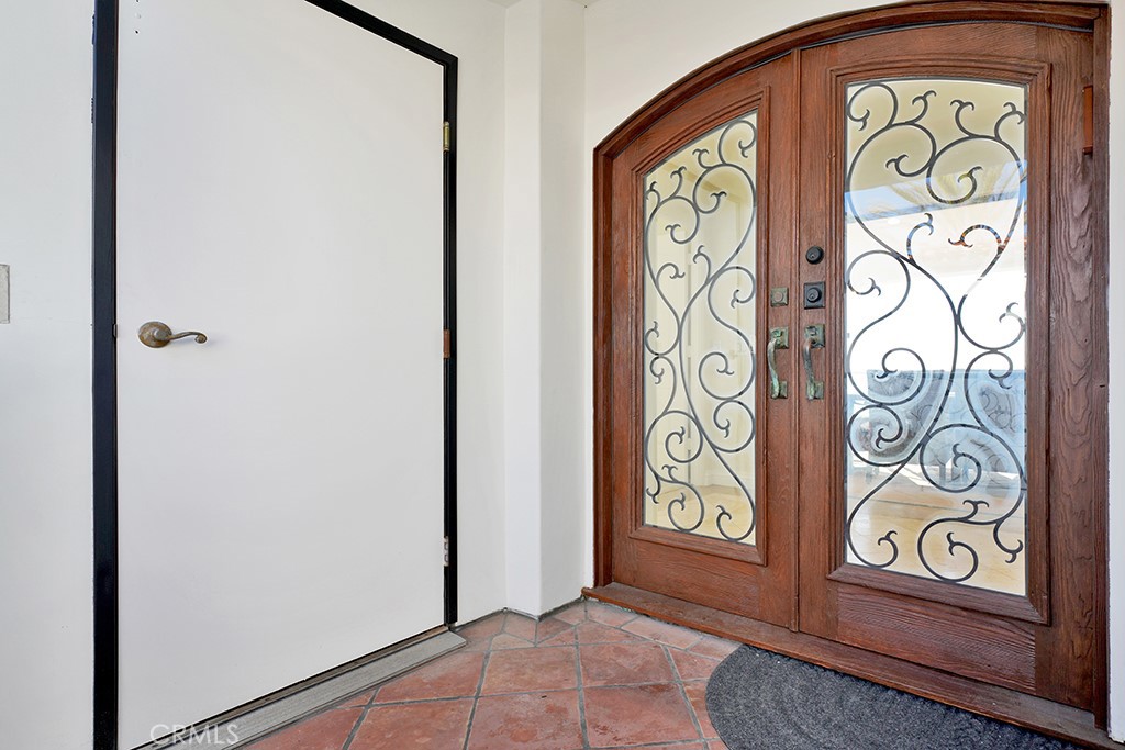 911 Buena Vista Unit: 1