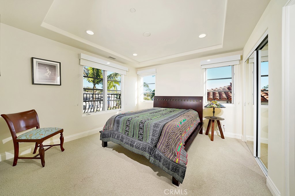 911 Buena Vista Unit: 1