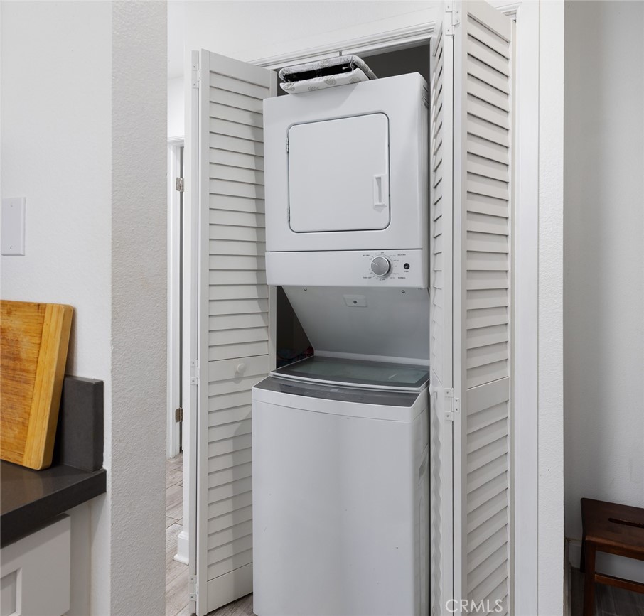 25062 Terrace Lantern 20