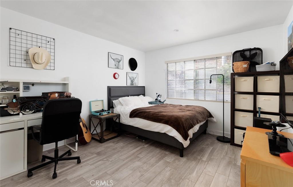 25062 Terrace Lantern 20