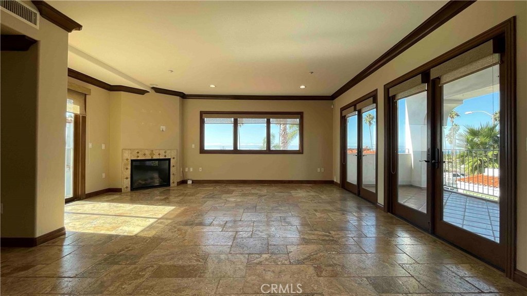 107 Avenida de la Estrella Unit: A