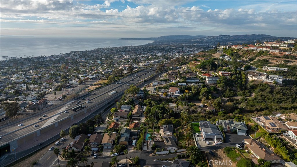 115 E Avenida De Los Lobos Marinos