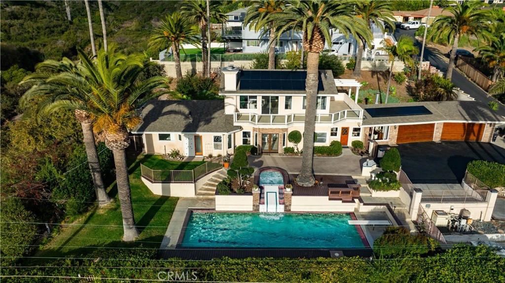 115 E Avenida De Los Lobos Marinos