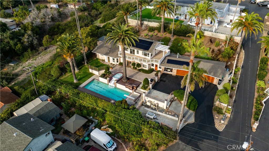 115 E Avenida De Los Lobos Marinos