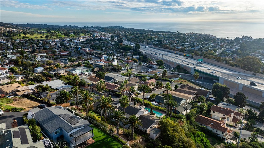 115 E Avenida De Los Lobos Marinos